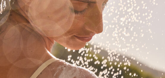 How Your Shower Temperature Affects Your Skin Health
