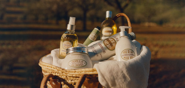 3 - MOISTURISE YOUR SKIN
