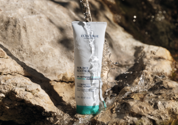 This image shows the L'OCCITANE Aqua reotier water Cleansing gel