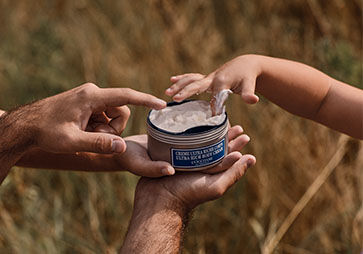 Shea Butter Body Care, Organic Shea Butter, Burkina Faso, Ghana, Fair Trade, Empowering Women, Supporting Producers, Women's Gold, Tradition, All Skin Types, All Ages, Family, Nourishing, Comforting, Shea Ultra Rich Body Cream, Eco-Refill, Reducing-Waste