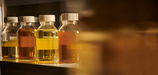 Laboratory Reagent Bottles, Osmanthus Fragrance Accords, Creation, Osmanthus Fragrance, Osmanthus Eau de Toilette 